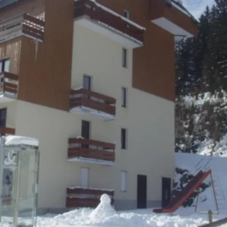 Chaleureux A 300m Des Pistes Avec Parking Gratuit - Fr-1-557a-33 Apartment *